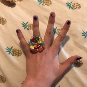 Ring, with a stretchy band